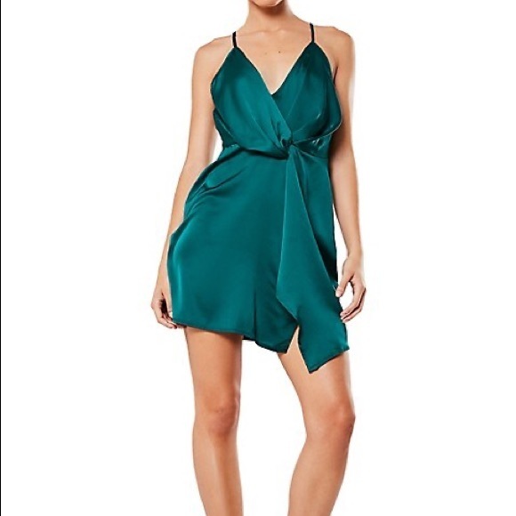 Missguided Satin Twist-Front Dress Emerald Green - Picture 4 of 4